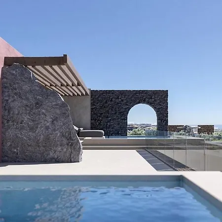 Villa Elegance With Infinity Pool And Sea View Elr Finikia Santorini
